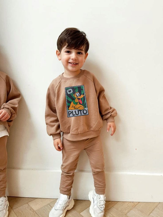 conjunto de  niño