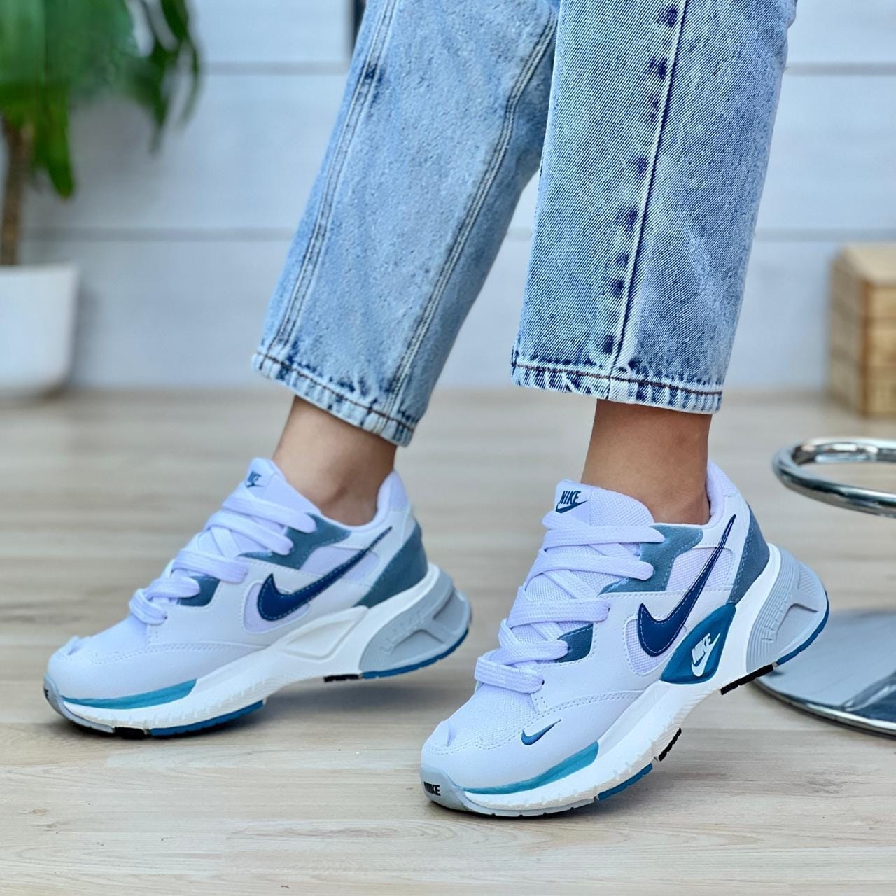 COLECCION NIKE AIR FUSION DAMA + CAJA