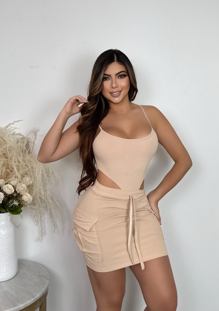 Conjunto 2 prenda Body y falda Estrella